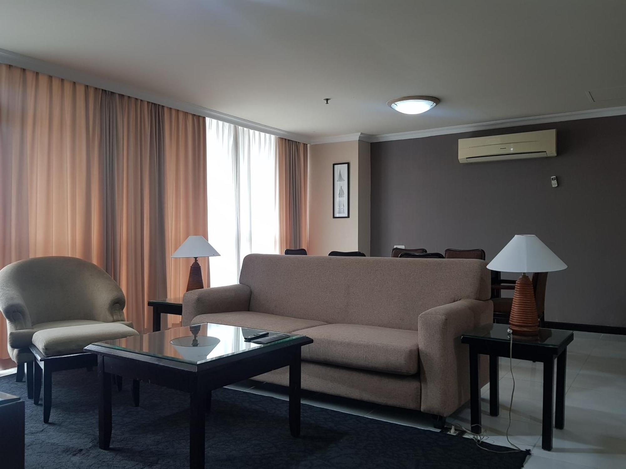 Kristal Hotel Джакарта Екстер'єр фото