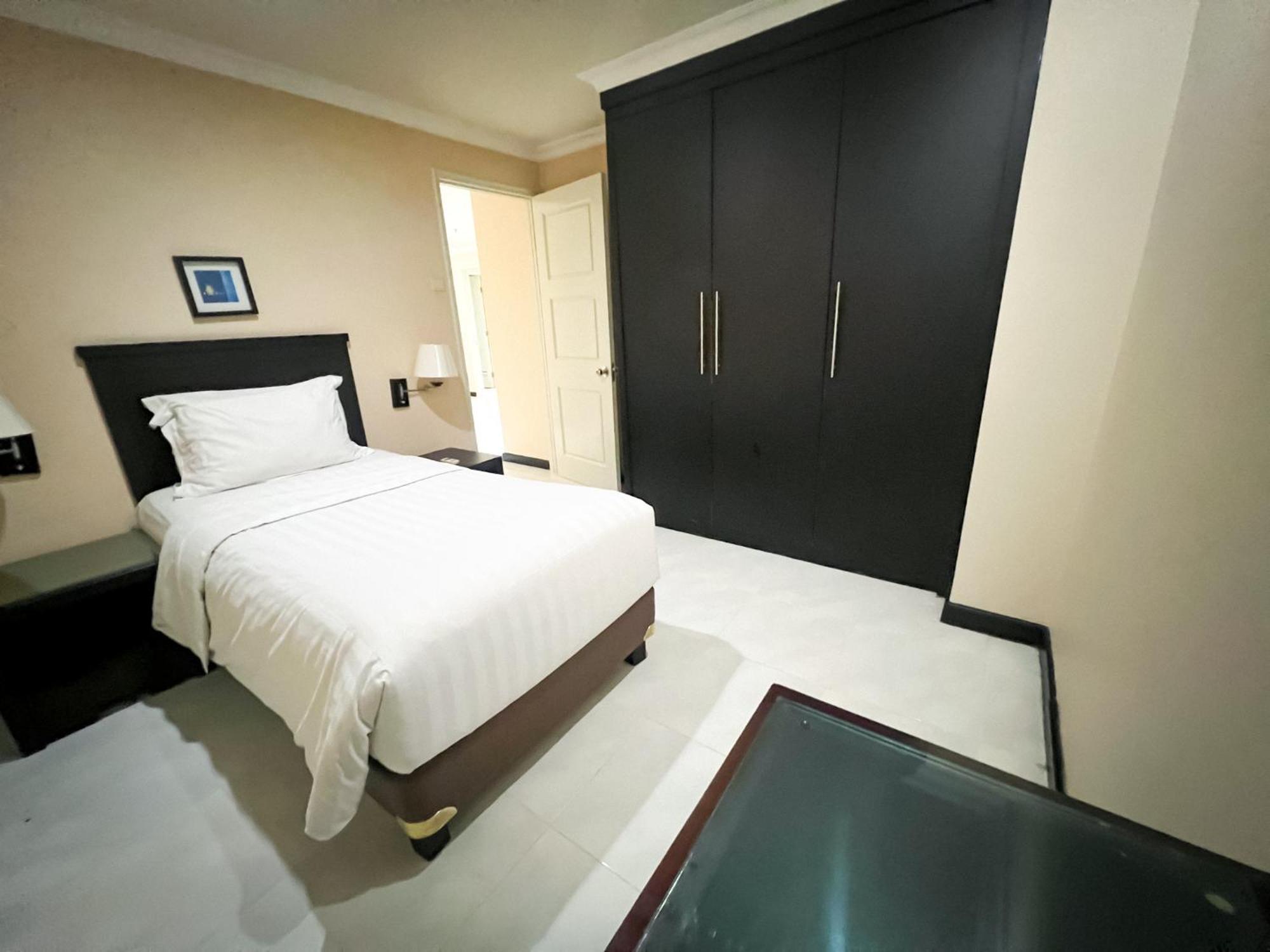 Kristal Hotel Джакарта Екстер'єр фото