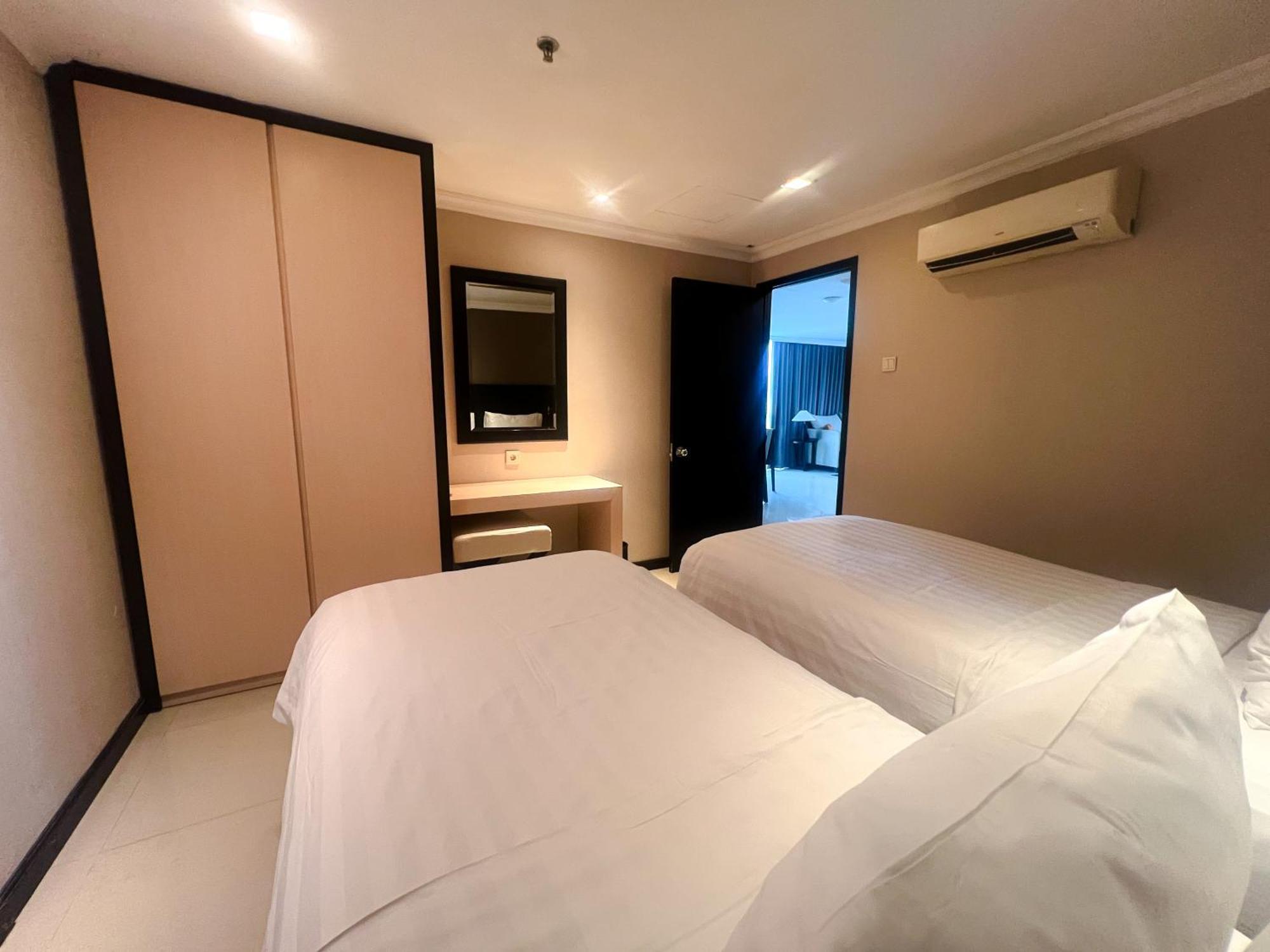 Kristal Hotel Джакарта Екстер'єр фото